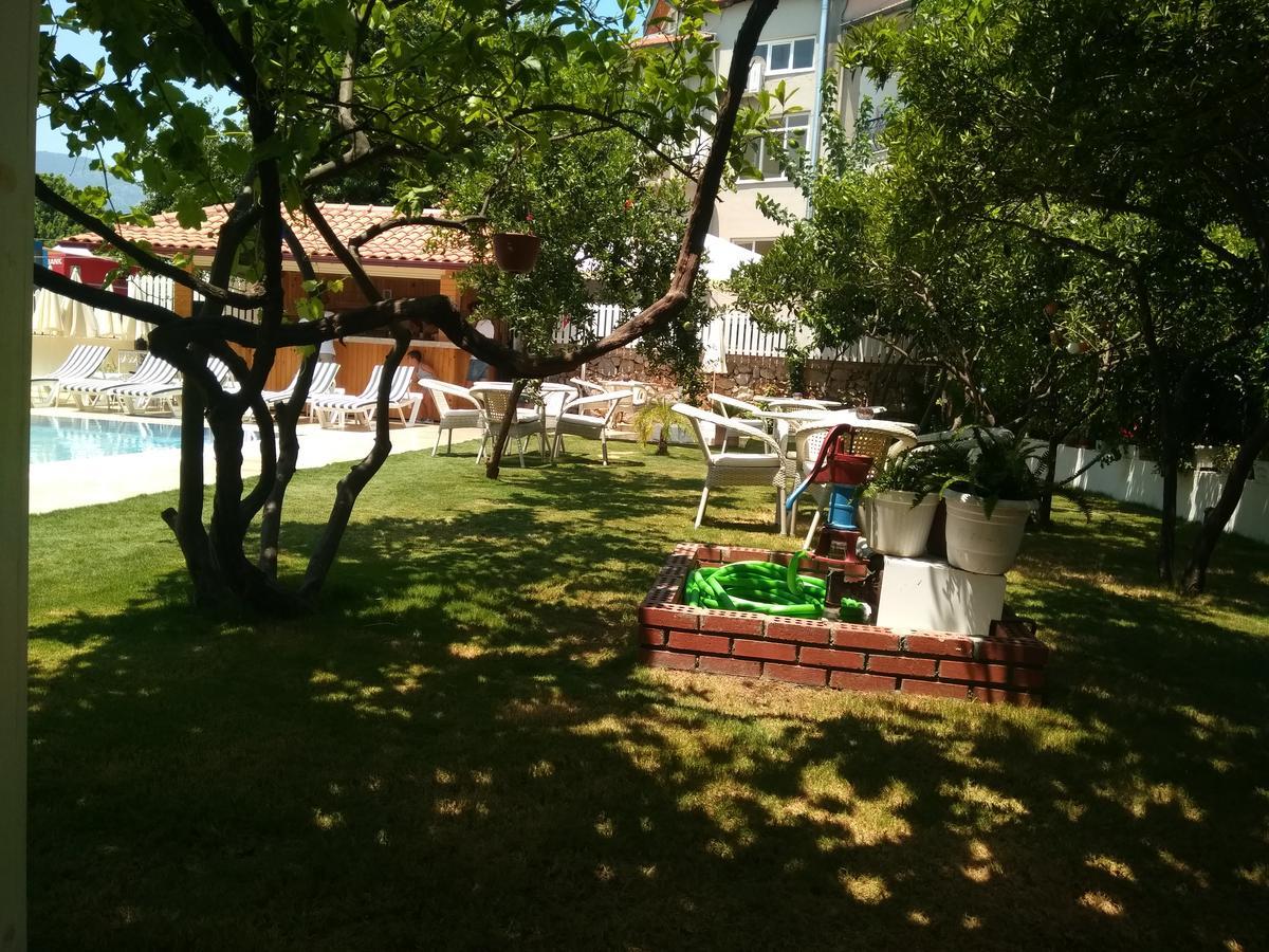 Grandma'S Garden Aparthotel Dalyan Exterior photo